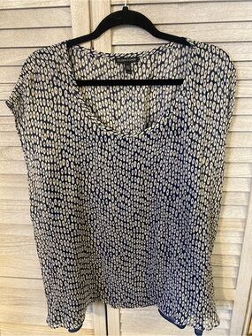 Eileen Fisher Layered Silk Navy and White Printed Cap Sleeve Blouse